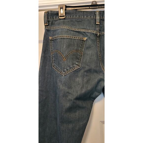 Vintage Levis 521 Slim Taper Denim Jeans Mens 34”x 36” Med-Wash EUC Red Tab - Picture 7 of 16